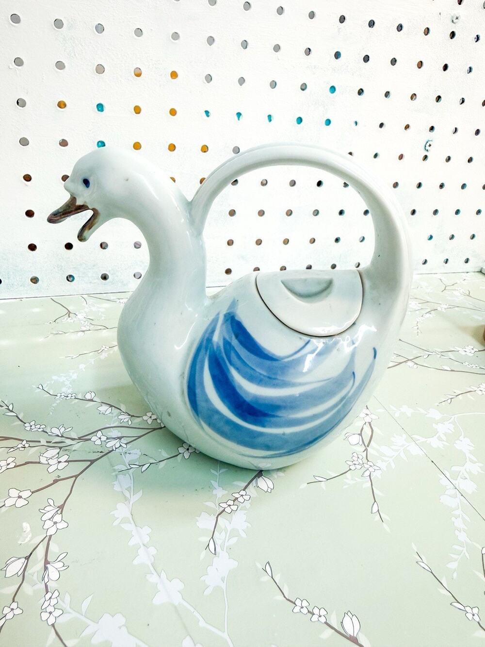 Vintage Takahashi San Francisco Hand Painted Swan Teapot Blue White Japan